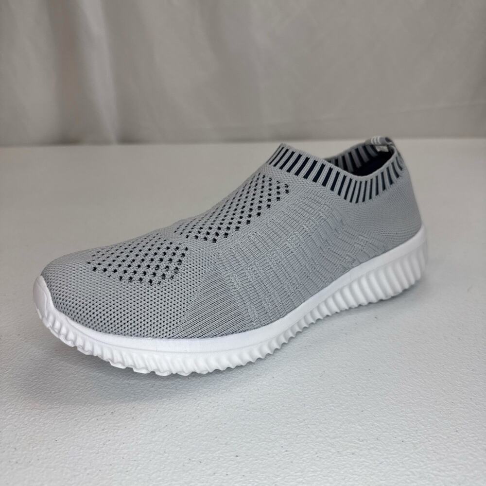 TIOSEBON Women’s Slip On Walking Shoes Lightweight Mesh Sneakers Gray Size 9.5